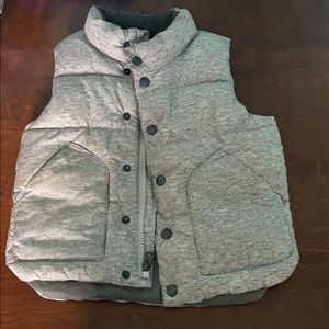 3T Gap Warmest Vest in Heather Grey